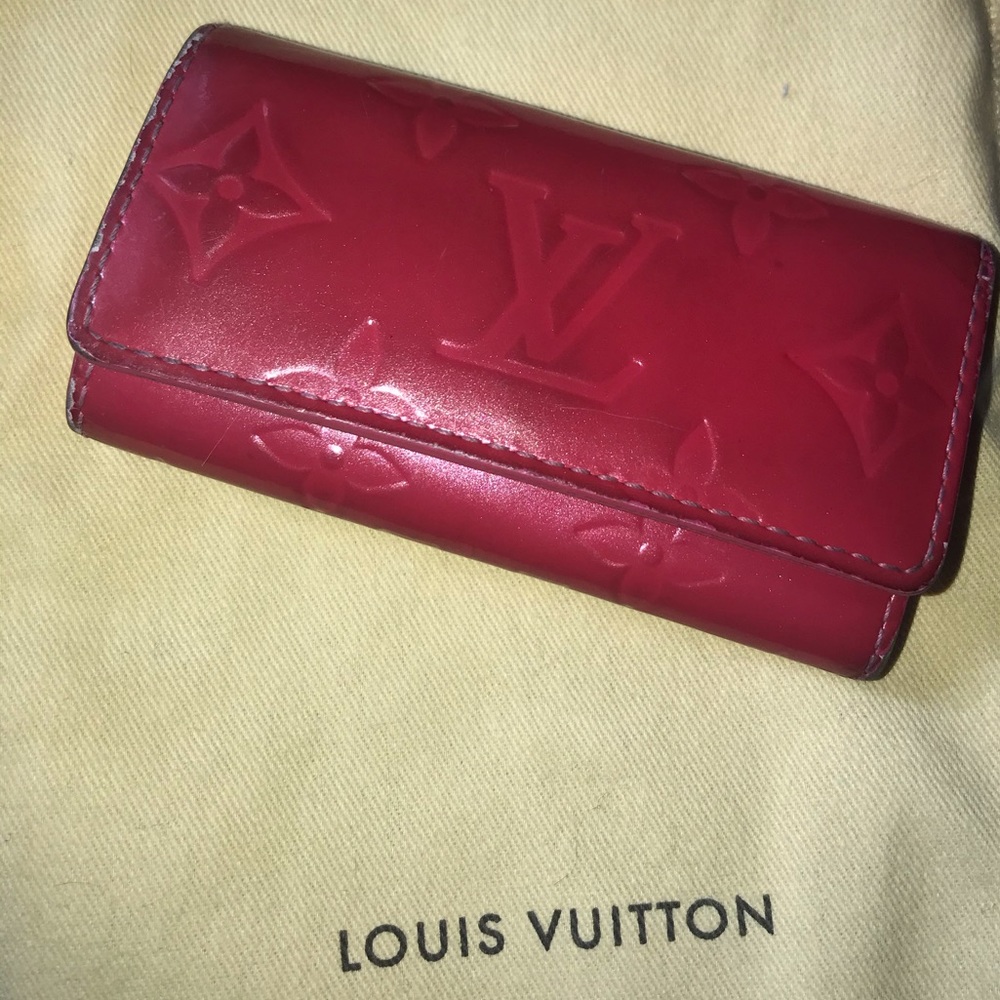 Louis Vuitton Vernis 4 Key case